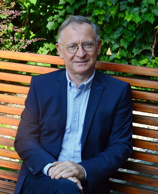 Prodziekan ds. Rozwoju Jarosław Chudziak